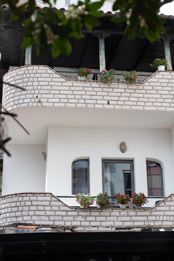 Vila Sanremo Tirana Exterior foto